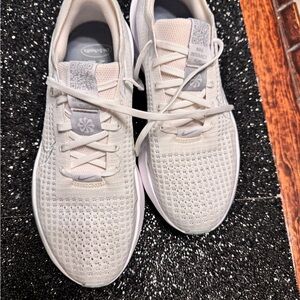 Nike Cream Running Shoes